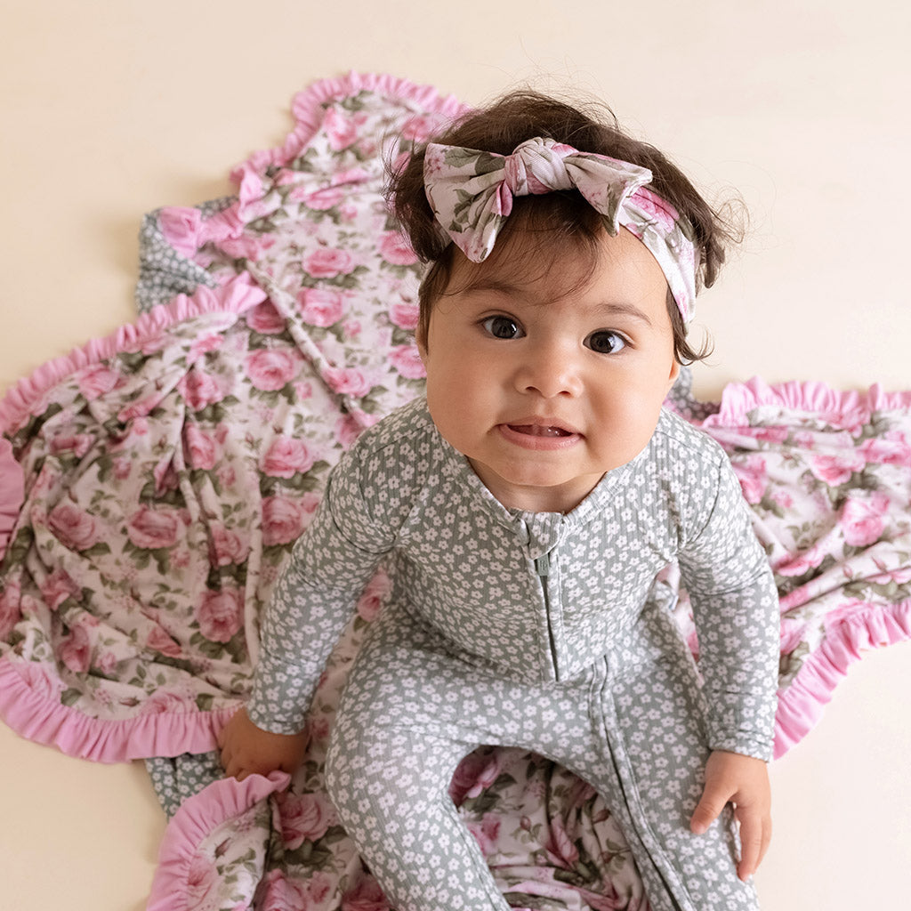 Sandrine & Ophelia Ruffled Luxette Patoo® Blanket