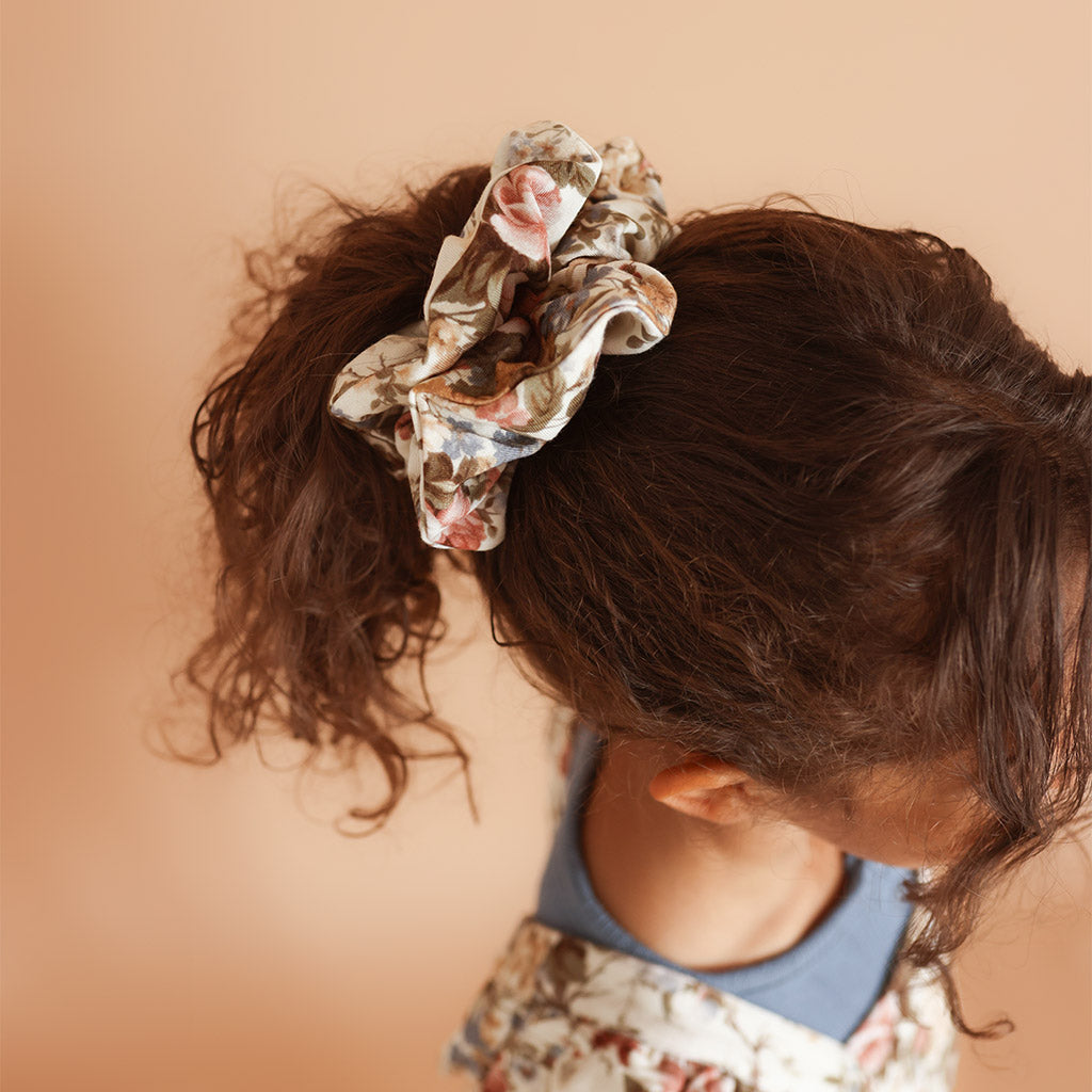 Dauphine Luxe Oversized Scrunchie