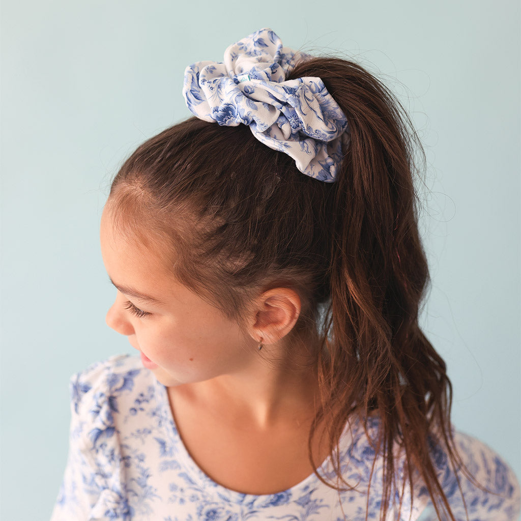 Yve Luxe Oversized Scrunchie