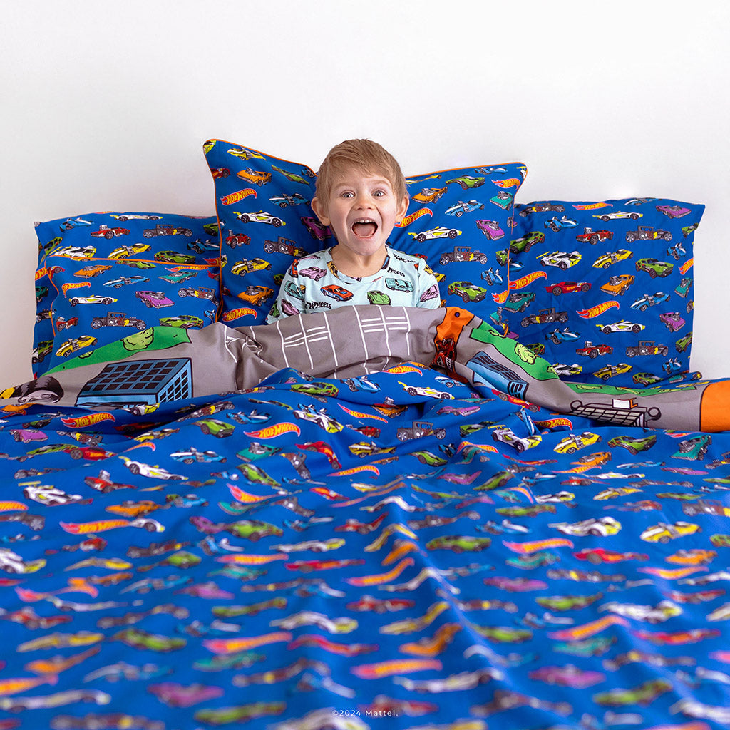 Hot Wheels™ Reversible Duvet Cover