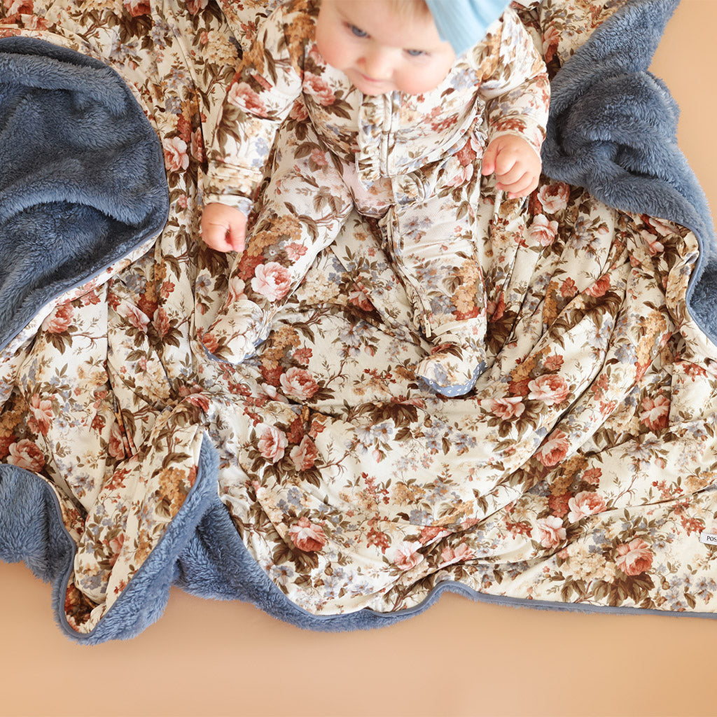 Dauphine Luxe Plush Patoo® Blanket