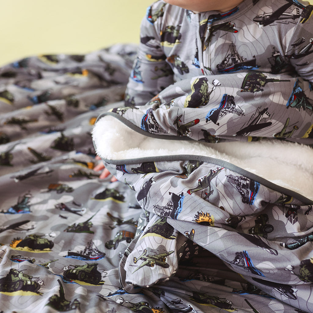 Thompson Luxe Plush Patoo® Blanket