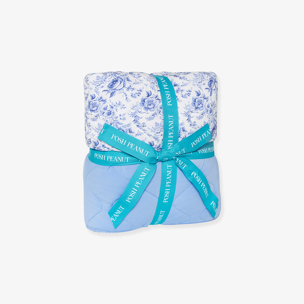 Yve & Yve Blue Reversible Quilted Patoo® Blanket