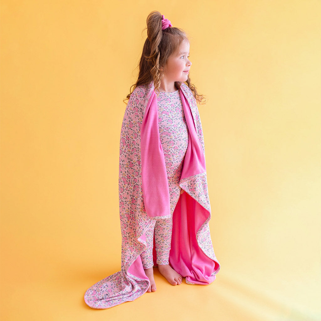 Meadow Haze & Cruisin' Pink Picot Patoo® Blanket