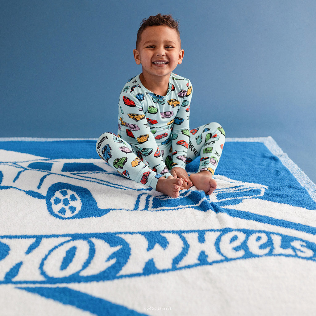 Classic Hot Wheels™ Blue Luxe Cuddle Patoo® Blanket