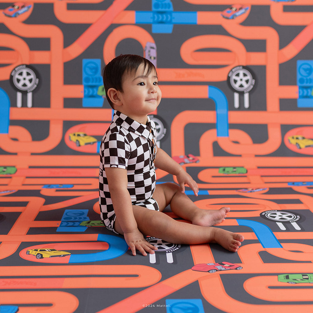Hot Wheels™ Retro Checker Short Sleeve Collared Henley Bodysuit