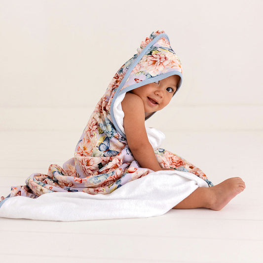 Tindra Ruffled Hooded Towel