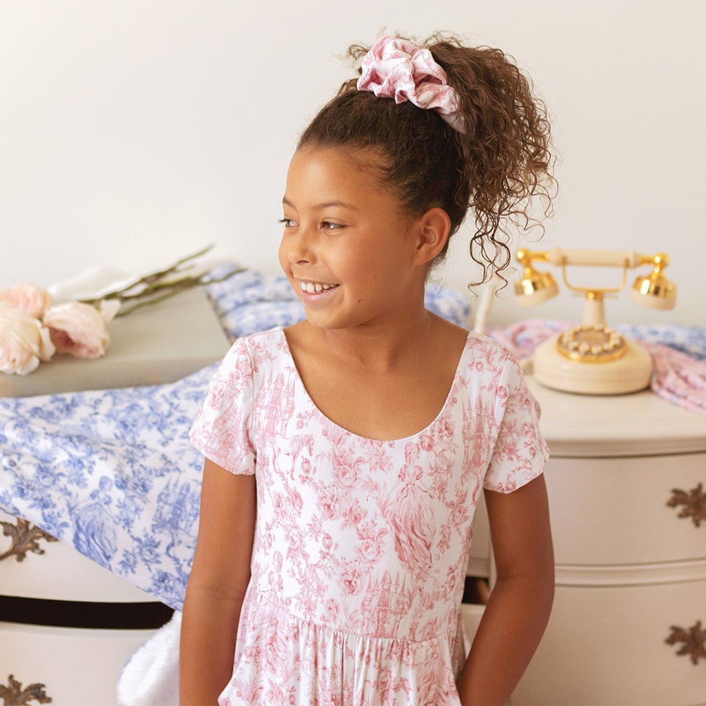Antoinette Luxe Oversized Scrunchie