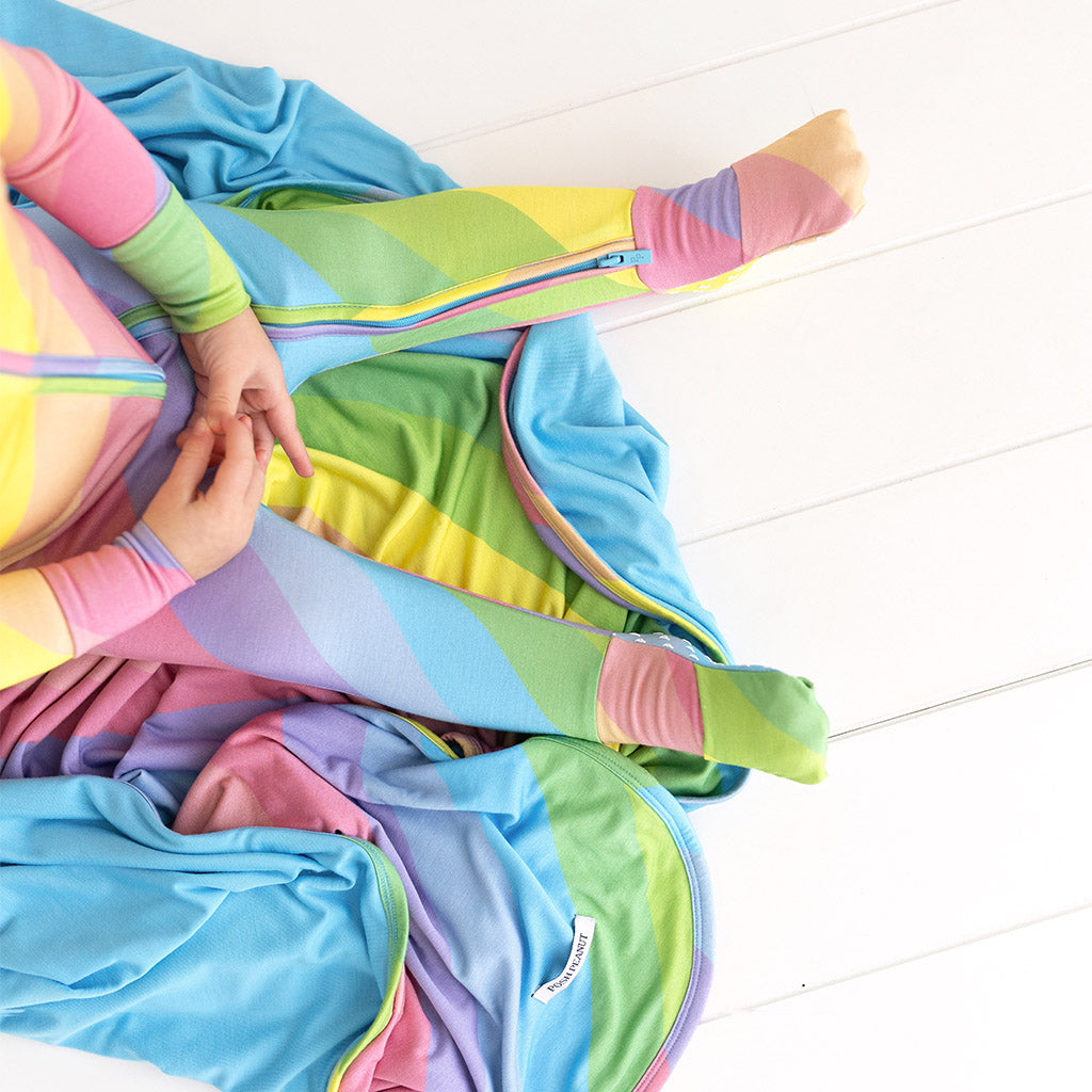 Rainbow Stripe & Rainbow Blue Patoo® Blanket