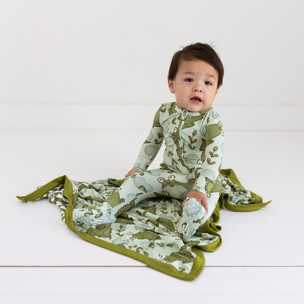 Ribbert & Froggy Green Stripe Luxette Patoo® Blanket